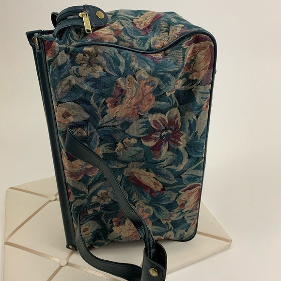 Gloria Vanderbilt tote / travel bag - Picture 7 of 8